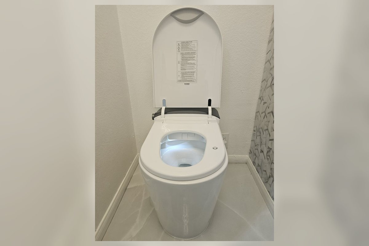 Smart toilet installation in North Las Vegas, NV